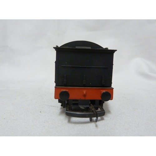 168 - Model Train and Railway Interest - a Hornby Railways 00 gauge Engine, numbered 7476 in black livery ... 