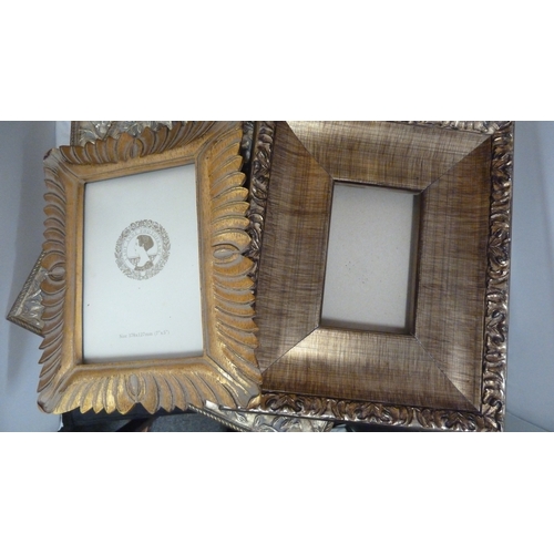 127 - Six decorative picture frames, modern, 42cm max. (2)