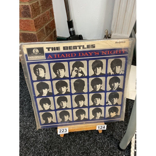 223 - The Beatles - a hard days night LP