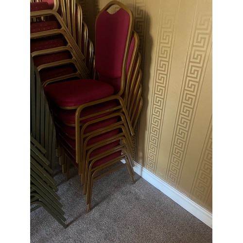 256 - 6x red banquet chairs