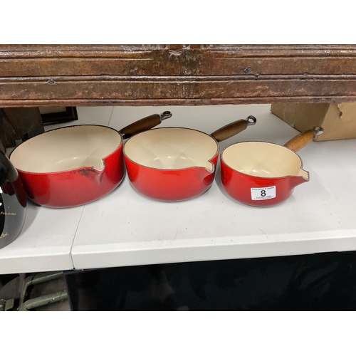 8 - Set of 3 graduated Le Creuset pots