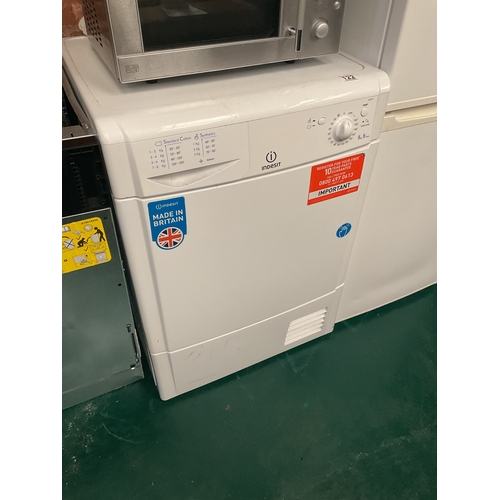 122 - Indesit condenser dryer 8kg