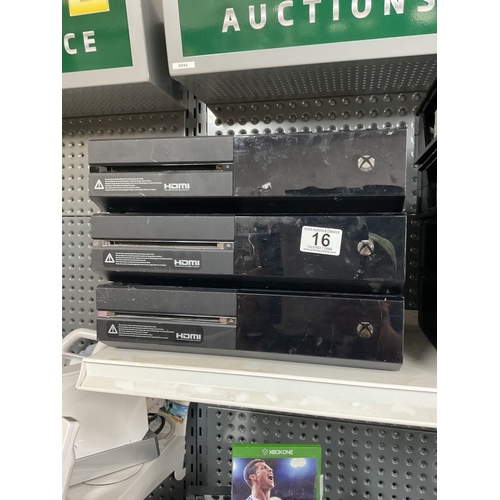 16 - Assorted Xbox ones, untested