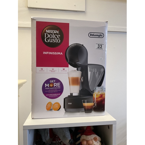 33 - Delonghi Infinissima coffee machine, Nescafe dolce gusto