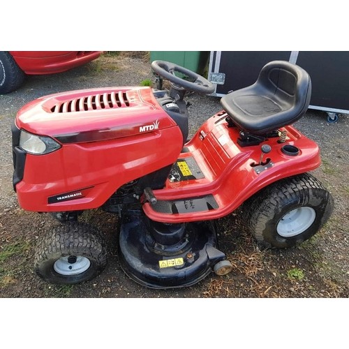 MTD Briggs and Stratton engine Ride on petrol mower