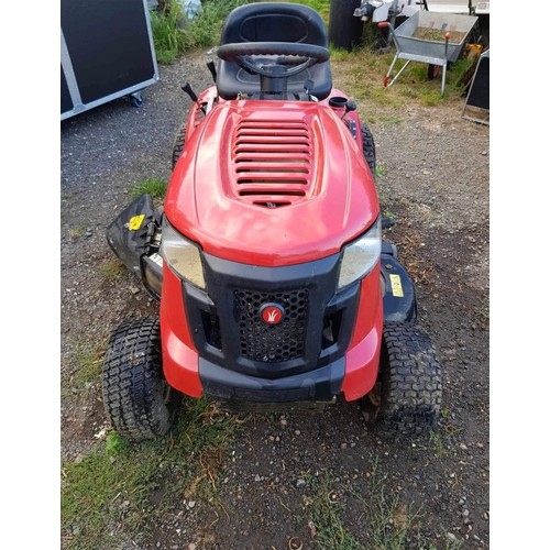 211 - MTD Briggs and Stratton engine Ride on petrol mower