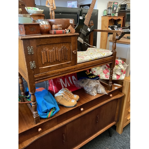 139 - Oak linen fold telephone seat