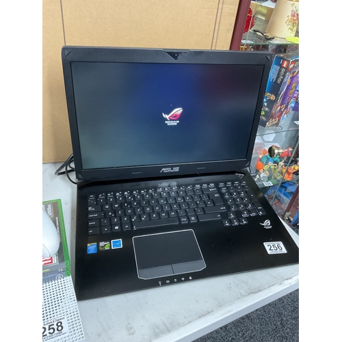 256 - Asus republic of gamers  G7507 laptop, turns on, holds charge, etc