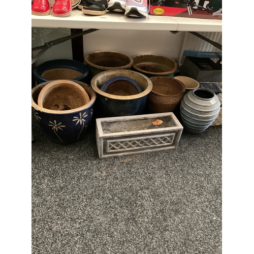 45 - Assorted garden pots