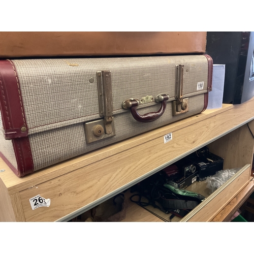 190 - Paxall vintage suitcase