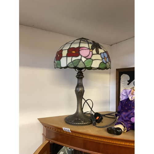 215 - Tiffany style lamp