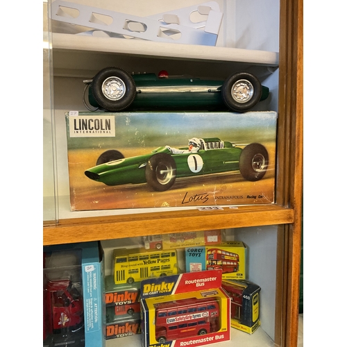 233 - Boxed Lincoln international F1 car