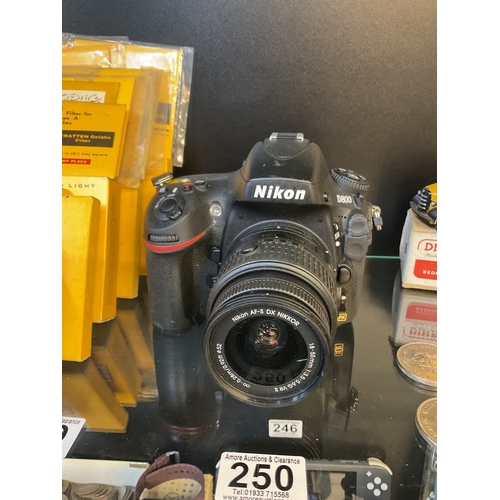 250 - Nikon D800 untested