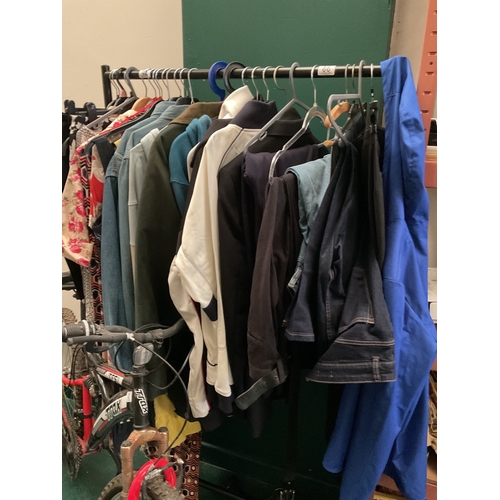 66 - Quantity Clothes