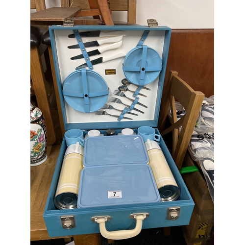 7 - Vintage Braxton travel picnic suitcase