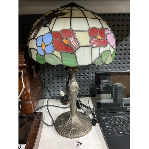 29 - Tiffany style table lamp with dragonfly detail