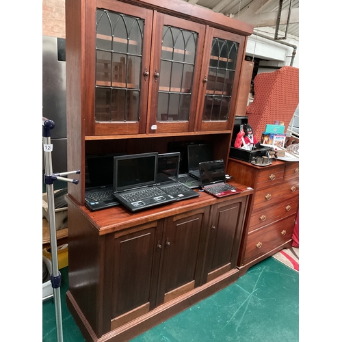 111 - Oak 3 door dresser