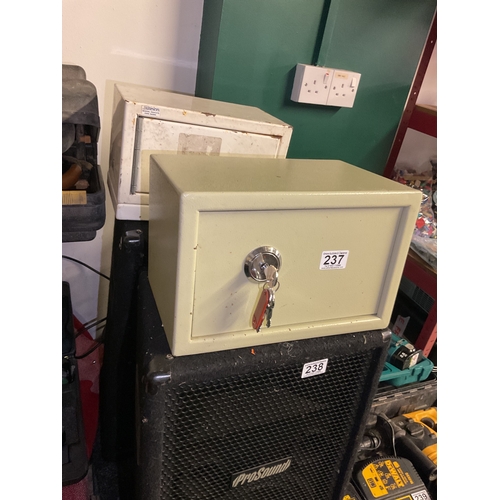 237 - 2 x Metal safe with keys