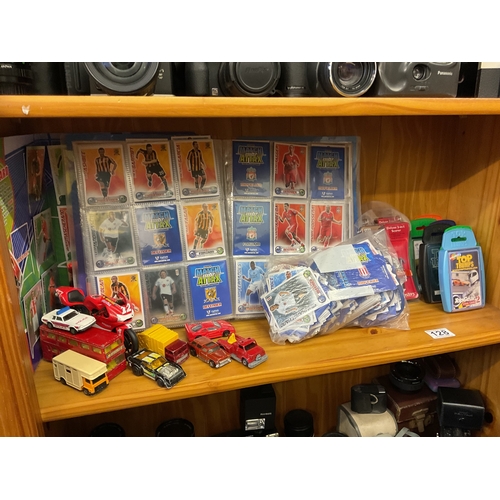 128 - Assorted top trumps, football cards and die cast