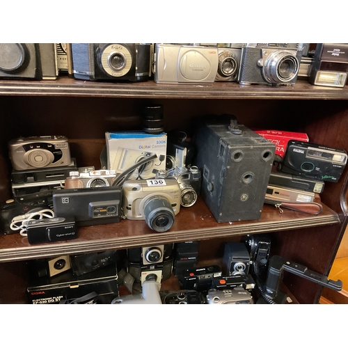 136 - Quantity of assorted vintage and other cameras - untested