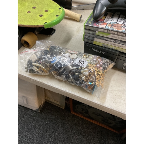 93 - Bag of costume jewellery