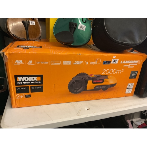 82 - Worx WR155E robotic mower