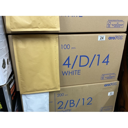 24 - 100 4/D/14 padded envelopes