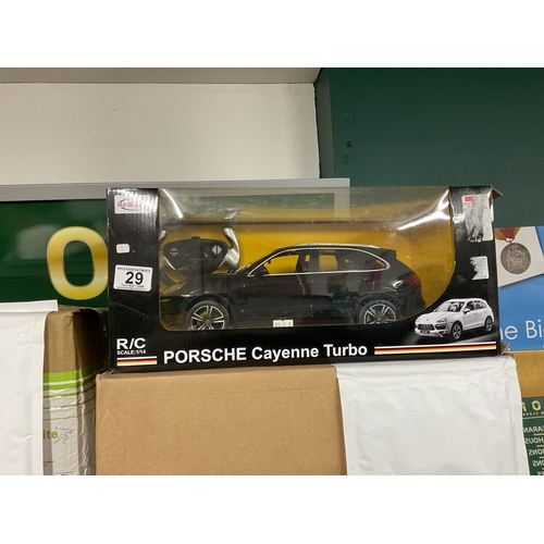 29 - 1:14 scale Porsche cayenne turbo