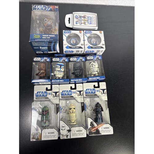 53 - Mixed Lot STAR WARS Toys, Games and Memorabilia to consist of:
Monopoly Star Wars Episode II, Collec... 