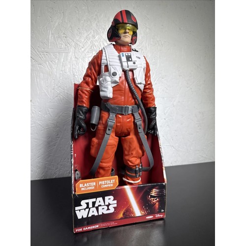 53 - Mixed Lot STAR WARS Toys, Games and Memorabilia to consist of:
Monopoly Star Wars Episode II, Collec... 