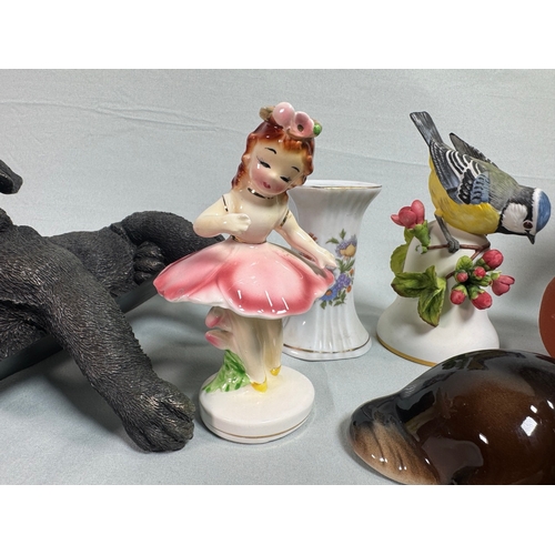 6 - Mixed Decorative Figurines inc. Lladro‑style Fisherman, Horse, Dog & Ceramics  Assorted figures and ... 
