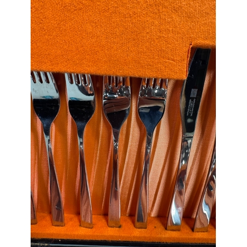 9 - Henley Firth Stainless Steel Cutlery Canteen Set Made in Great Britain  Complete boxed set. Good con... 