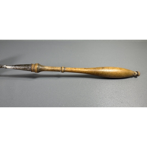 55 - Antique Silver Plated Soup Ladle with Turned Wooden Handle Hallmarked  Classic serving ladle. Fair c... 