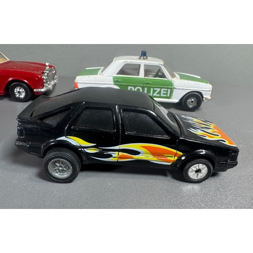 97 - Corgi classic diecast cars & racing collection, incl. Bentley 4½ Litre, Chevrolet Camaro, Lotus Cort... 