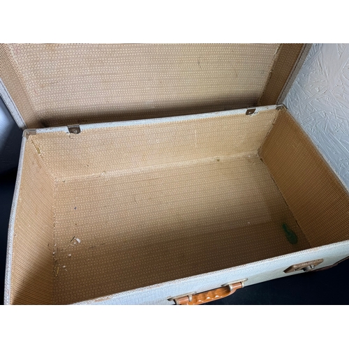 200 - Vintage Luggage Trio – Royal Albert Laundry Windsor Box, Metal Trunk & Canvas Suitcase.

Lot include... 