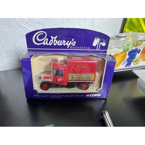 100 - Mixed Collectors Job Lot – Corgi Cadbury's Bournville van boxed, Black Forest barometer, Chinese yin... 