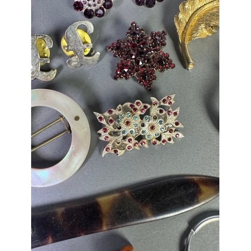 51 - Large mixed vintage jewellery lot — necklaces, brooches, earrings, watches; pair marked 