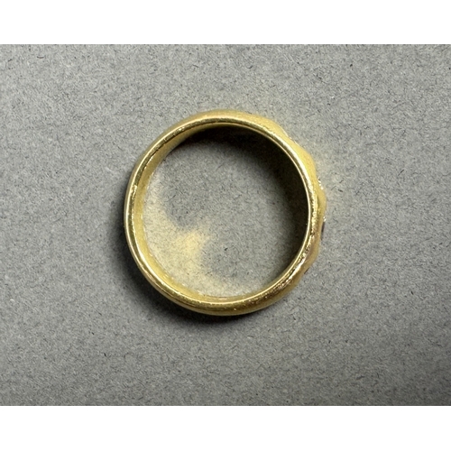 49 - 18ct (750) gold five‑stone diamond band — marquise & round cuts, UK hallmarks, 7.17g.

Fair vintage ... 