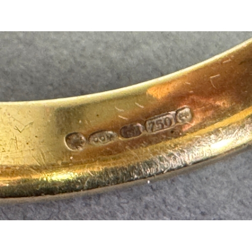 49 - 18ct (750) gold five‑stone diamond band — marquise & round cuts, UK hallmarks, 7.17g.

Fair vintage ... 