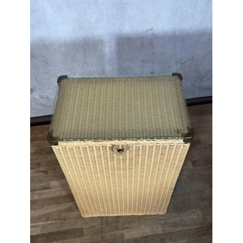 Lloyd Loom a Lusty Product Woven Fibre Laundry Hamper with Glass Top. A ...