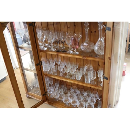 76 - A large quantity of assorted glassware