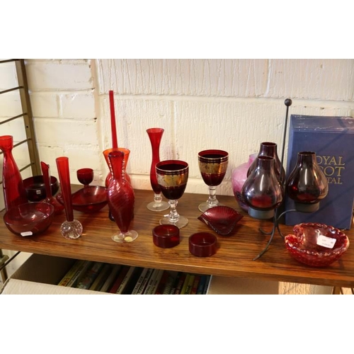 88 - A collection of Scandinavian and Italian Ruby glass etc