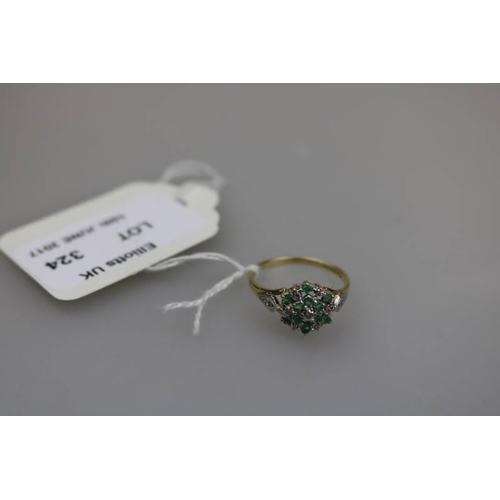 324 - A 9ct Emerald and Diamond 9ct gold ring