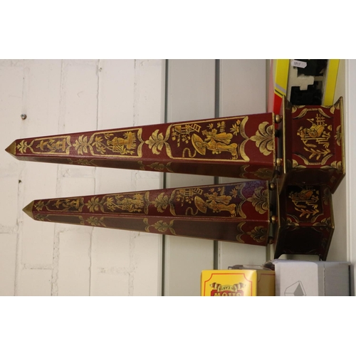 76 - A pair of Toleware Obelisks