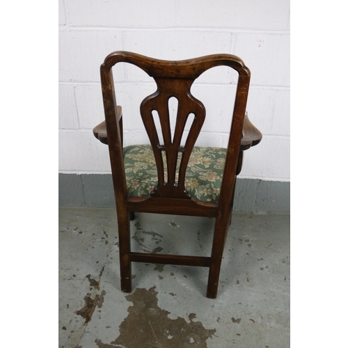 405 - An antique elbow chair