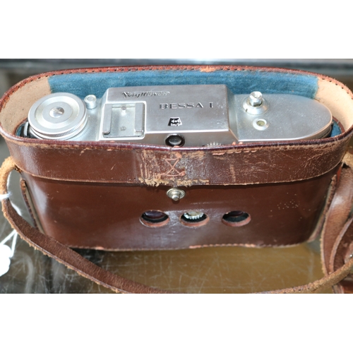 43 - Voigtlander Bessa 1 folding camera