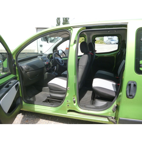 1D - A Fiat Qubo 5 Door car Green coloured, 1248cc, Diesel, Automatic, CA12 TCZ , Known faults we are awa... 