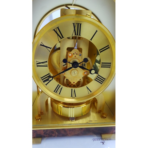 1C - Jaeger Le Coultre Atmos mantle/bracket clock borne model 5924 with original travel case and cardboar... 