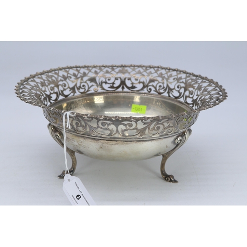 6 - A silver bowl with pierced decorative rim (weighs approx. 595g)