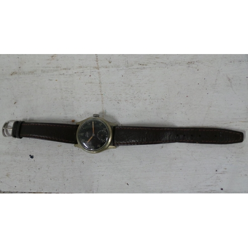 252 - A Selza wristwatch. Founded in 1924, the company was based in Biel. They were the official watches o... 